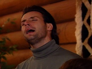 Bill & Gloria Gaither - I Bowed On My Knees (Live)