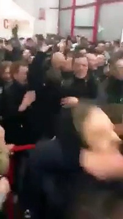 An Arsenal fan on a string