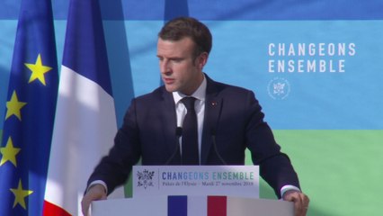 Ce qu'a dit Emmanuel Macron aux gilets jaunes