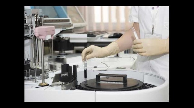 SIDA: Ceux qui ont connu les années de cendres pensent peut-être qu'ils sont passés à travers.