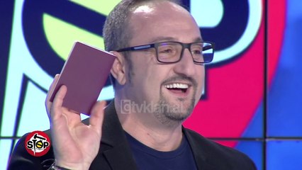 Stop - Kamera e fshehte/ 2 foto dhe 1 000 euro per nje pasaporte biometrike greke! (27 nentor 2018)