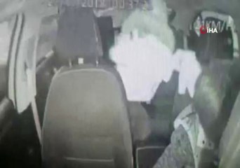 İstanbul'da "Turkuaz Taksi' Sürücüsüne Silahlı Saldırı Kamerada