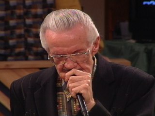 Bill & Gloria Gaither - Let Us Break Bread Together