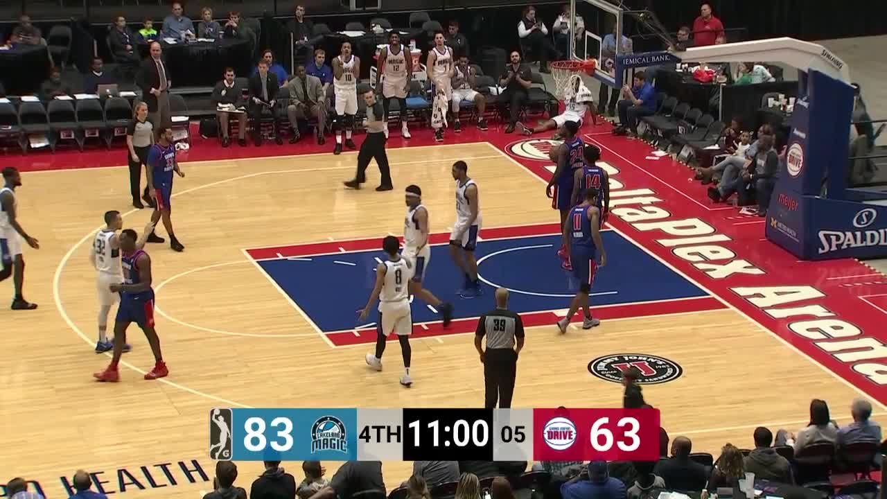 Gabe York (29 points) Highlights vs. Grand Rapids Drive