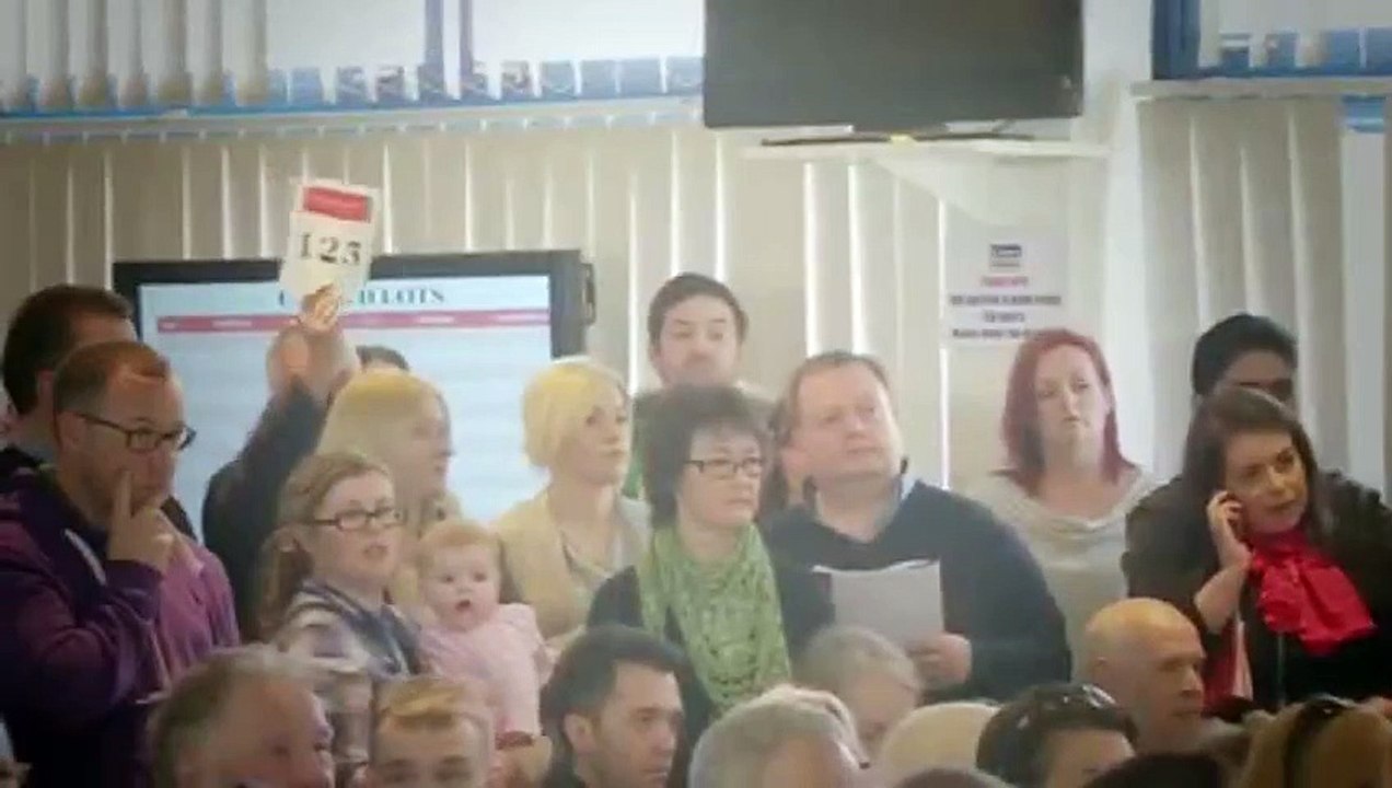 Homes Under the Hammer S19 - Ep67 - Part 01 HD Watch
