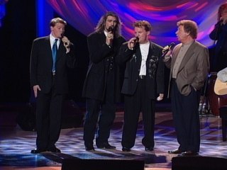 Bill & Gloria Gaither - On My Way To Heaven