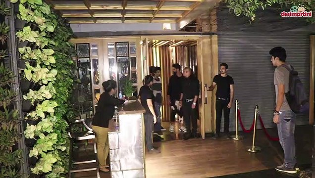 Varun Dhawan Kartik Aryan And Nora Fatehi Spotted At Juhu