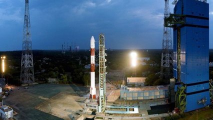 శ్రీహరి కోట నుంచి మరో రాకెట్ : అంతరిక్షంలోకి PSLV-C43 | Oneindia Telugu