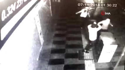 Nasıl Tepki Gösterirsin Dediler, İş Adamını Kör Ettiler... Saldırı Anları Kamerada