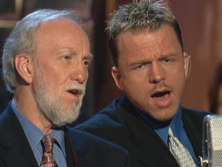 Bill & Gloria Gaither - Just Over In Heaven (Live)