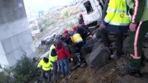 Beykoz'da bir beton mikseri viyadükten uçtu: 1 ölü