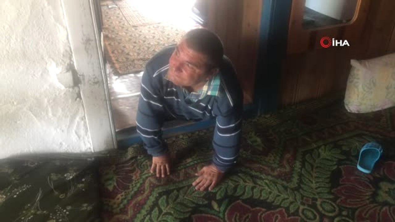 Hiç Evlenmedi, Engelli Kardeşine Hem Abla Hem Anne Hem Baba Oldu