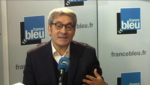 Une rue avec une mosquée, une église, un temple et une synagogue : c'est le vivre ensemble à Ris-Orangis (Essonne) soutenu par le maire Stéphane Raffalli