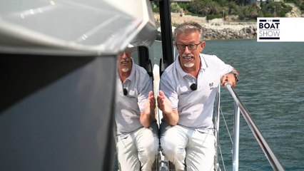 ABSOLUTE 52 FLY - 4K Review - The Boat Show