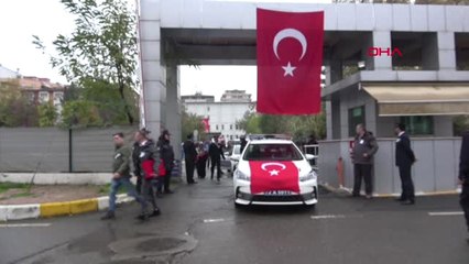 Batman'da Şehit Polis Memuru Öztekin Törenle Uğurlandı