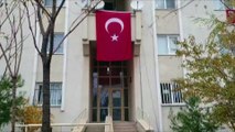 Şehidin baba ocağına Türk bayrağı asıldı - DİYARBAKIR
