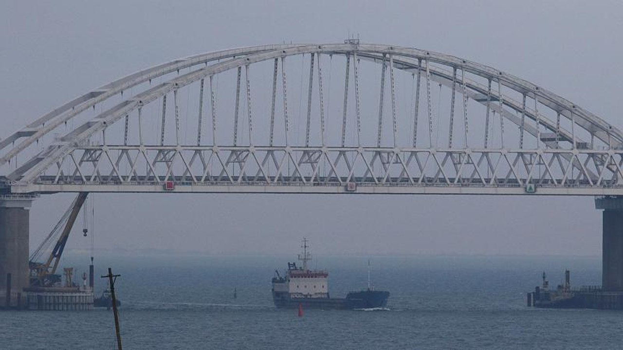 'Großangelegter Krieg' oder Niederlage: Ukraine-Konflikt weitet sich aufs Meer aus