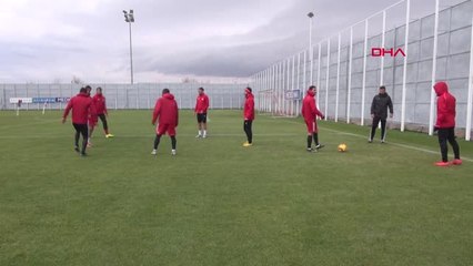 Download Video: Spor Demir Grup Sivasspor, Medipol Başakşehir Maçı Hazırlıklarını Sürdürdü