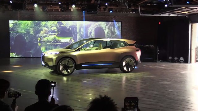 BMW presents new autonomous, electric car in Los Angeles