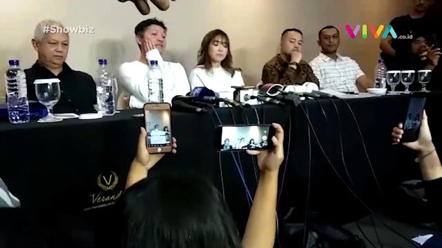 VIDEO: Gading dan Gisel Kompak Bicara Perceraian ke Publik
