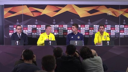 Fenerbahçe-Dinamo Zagreb maçına doğru -  Neustaedter ve Koeman -  İSTANBUL