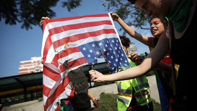 Акция протеста против Большой двадцатки в Буэнос-Айресе