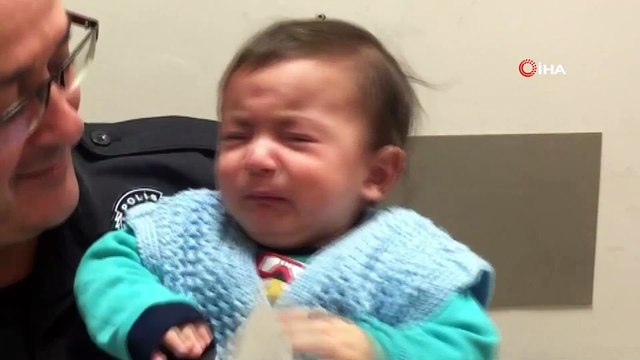8 aylık bebeği sokağa bırakıp kaçtılar