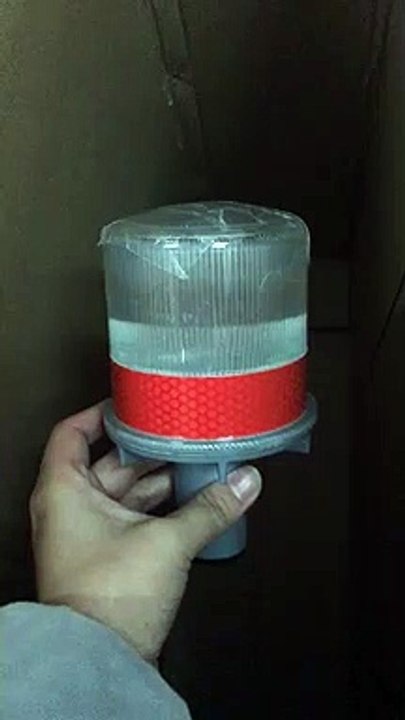WL22 Solar Warning Lamp