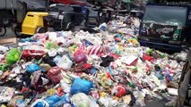 Huge Mountains Of Rubbish In Manila