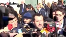 Matteo Salvini festeggia il Decreto Sicurezza | Notizie.it