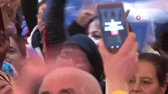 Zeybekci: 31 Mart Kordon'da Diz Kıra Kıra Zeybek Oynayacağız