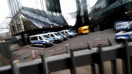 Verdacht auf Geldwäsche: Durchsuchungen bei der Deutschen Bank