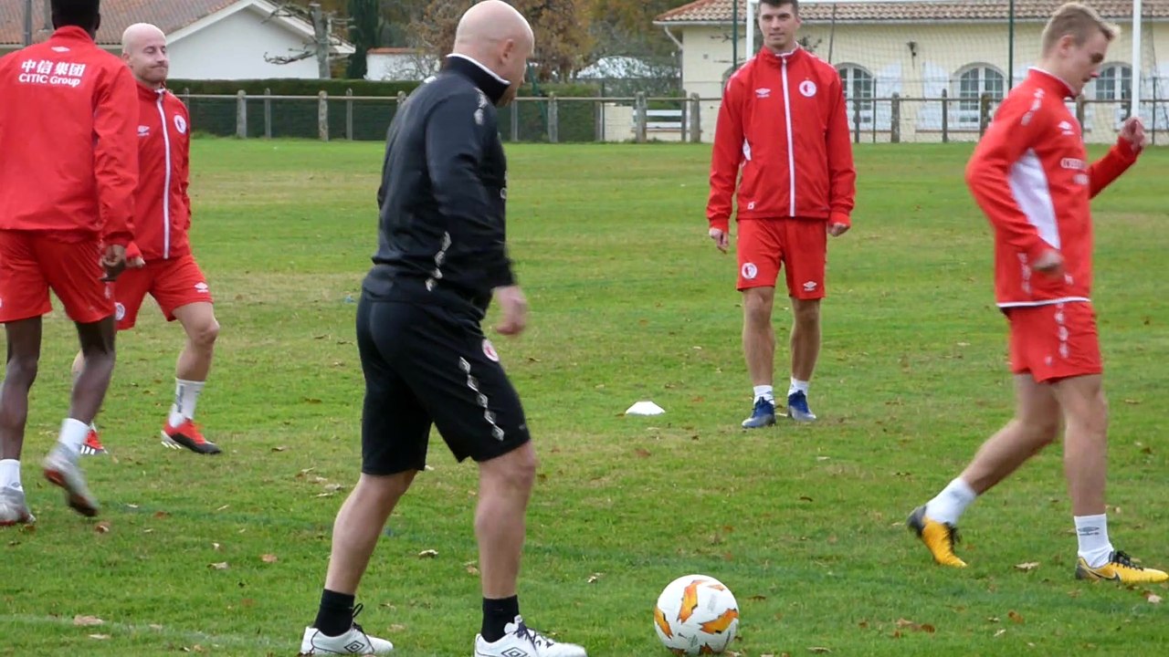 Vidéo 1 entraînement du Slavia Prague au Pian-Médoc