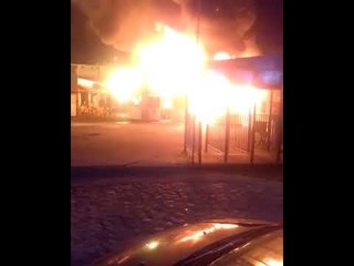 Incêndio destrói barracas no Parque do Povo