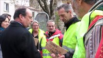 Ardèche : François Hollande face aux gilets jaunes