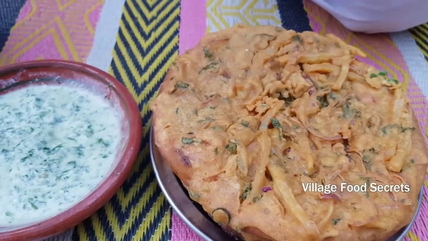 Tala Hua Naan Recipe - Besan wala Naan Recipe by Mubashir Saddique - Village Food Secrets