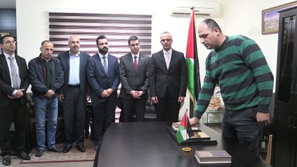 Filistin'in yeminli Türkçe tercümanları belgelerini aldı - RAMALLAH