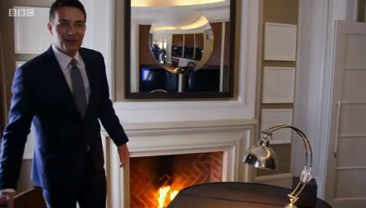A Hotel for the Super Rich & Famous S01E01 (2018) Documentary.Series