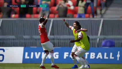 REVIEW VINICIUS JUNIOR