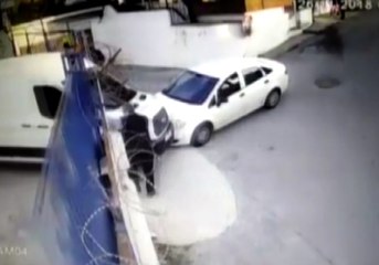 İstanbul'da Hırsızların Ölümüne Kaçışı Kamerada