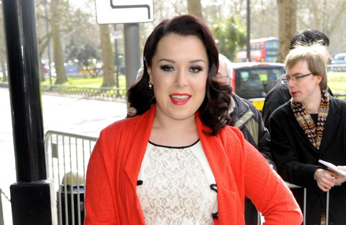 Dani Harmer to return as Tracy Beaker next month