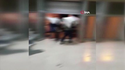 İstanbul'da 15 Ton Kaçak Çay Ele Geçirildi