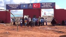 Türk Hayırsever, Somalili Yetim Çocukların Umudu Oldu- Somali'de 720 Yetim Çocuğun Eğitim Göreceği...