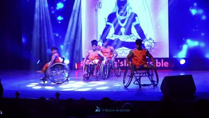 Shatrughan Sinha & Jeetendra at 65th Birthday Celebration of Bappi Lahiri