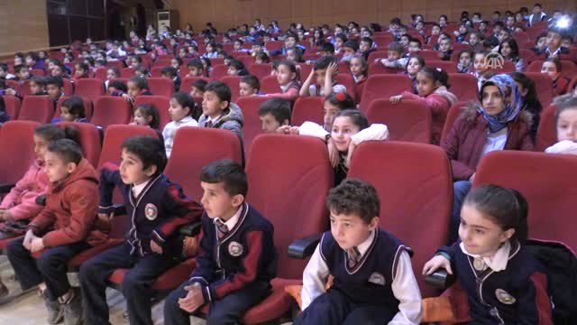Zararlı Alışkanlıkları Çocuklara Tiyatro Oyunuyla Anlattılar