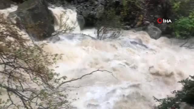 Dünyaca Ünlü Altınbeşik Mağarası Taştı