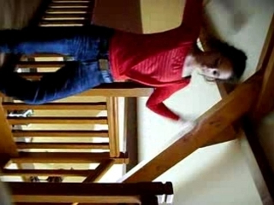 Danse tecktonik moi ___ xD