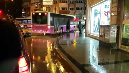 Trafikte kendisiyle tartışan bisikletli şahsın bisikletini böyle ezdi