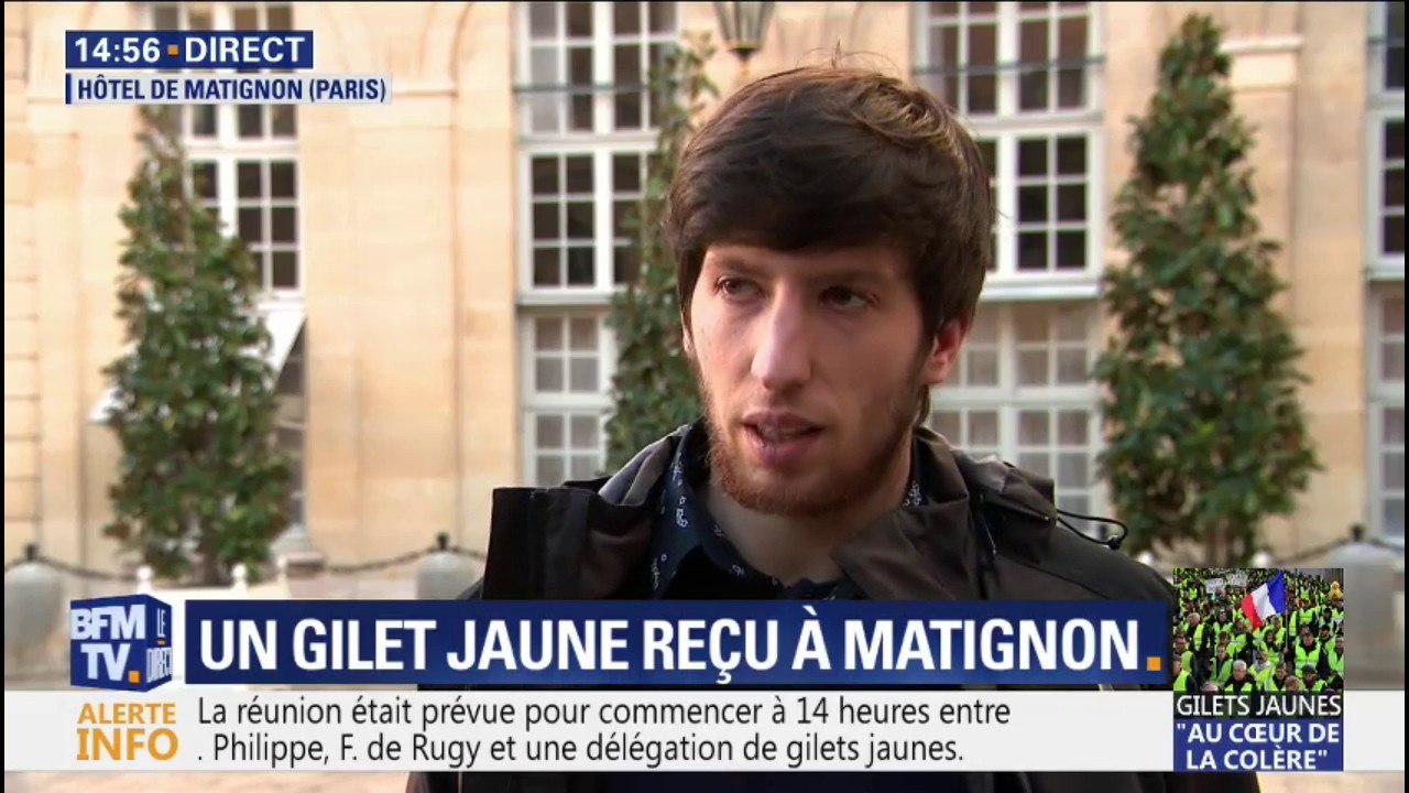 Le membre des gilets jaunes Jason Herbert assur...