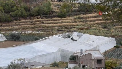 Anamur'da Hortum Muz Seralarını Yıktı